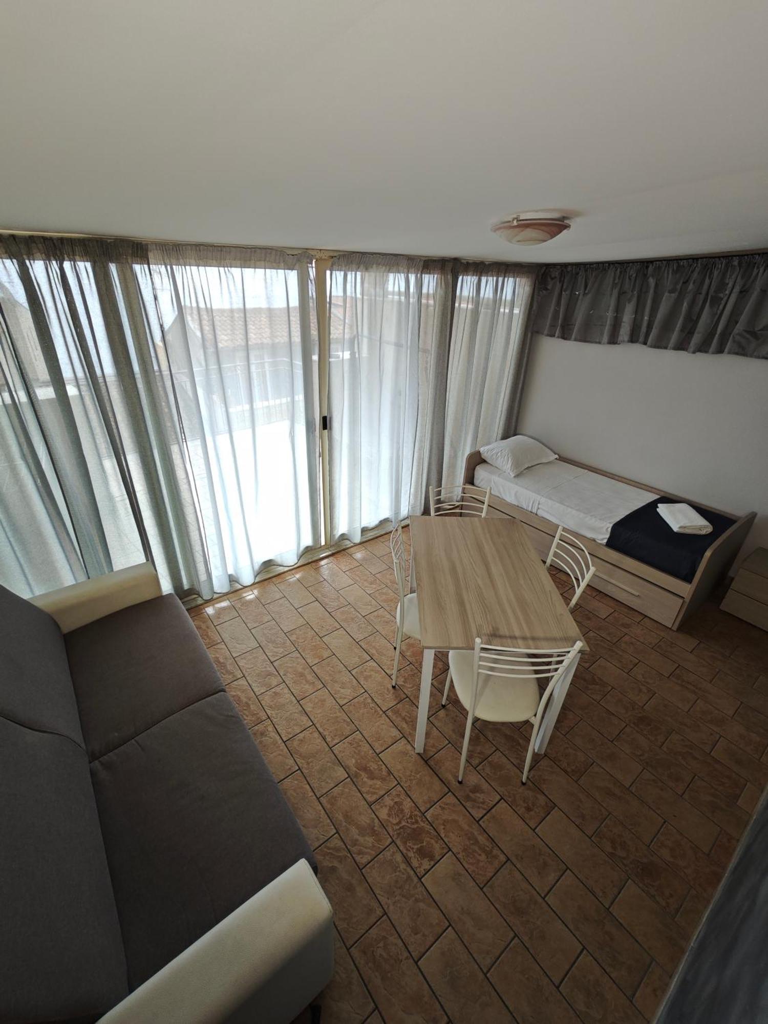 Etnapartment 4 지아르디니낙소스 외부 사진