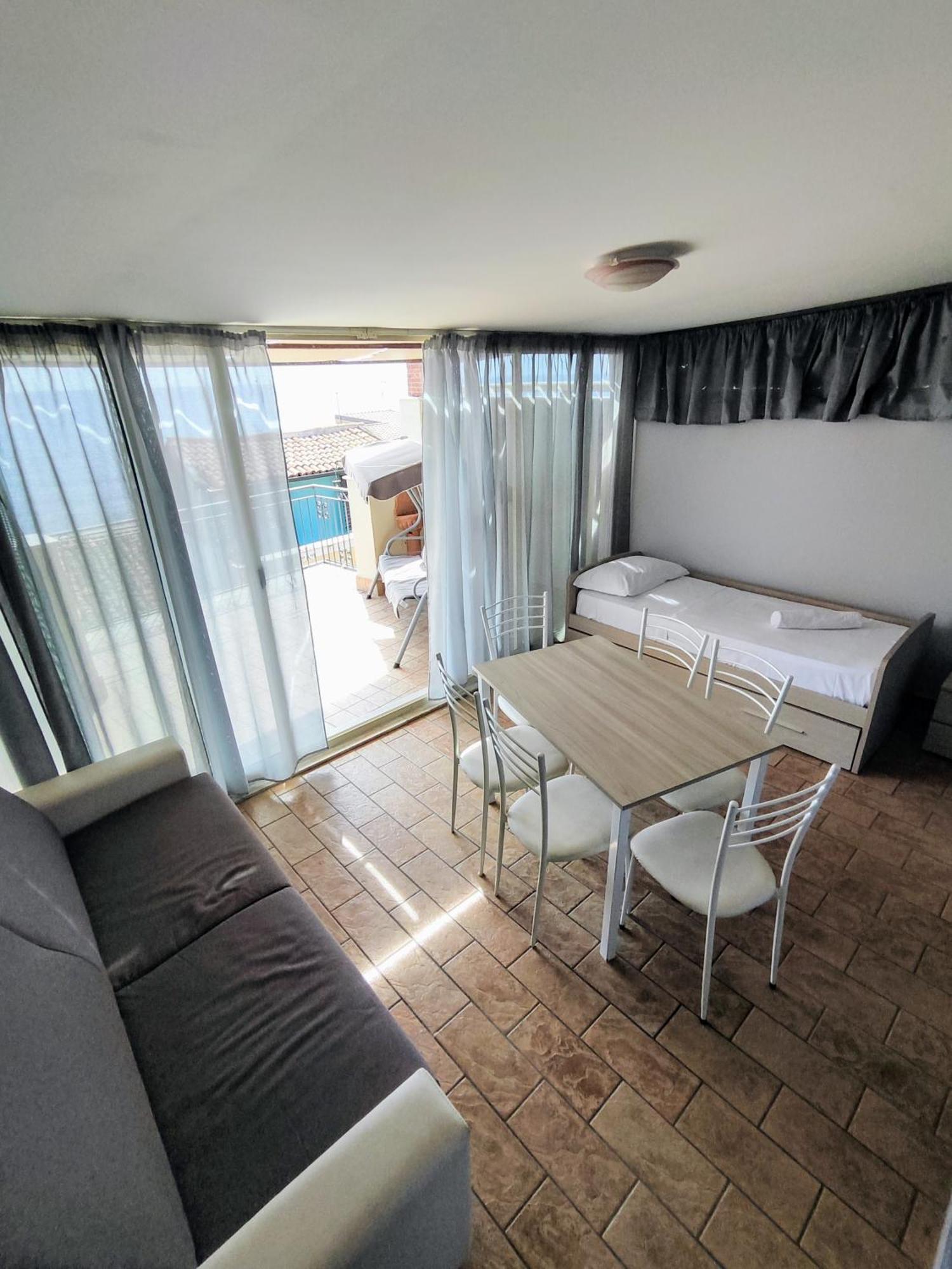 Etnapartment 4 지아르디니낙소스 외부 사진